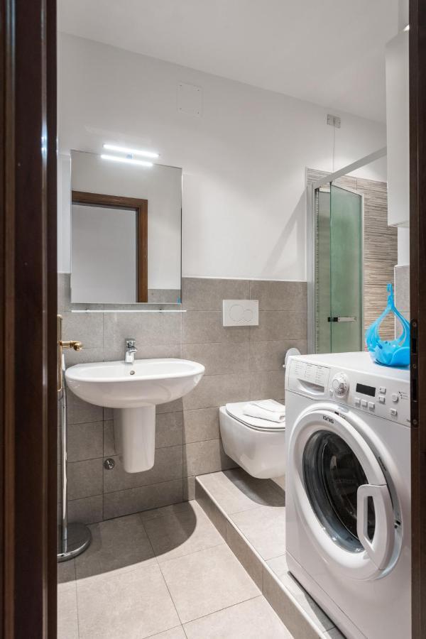 Apartamento Flats4Rent Lucia Verona Exterior foto